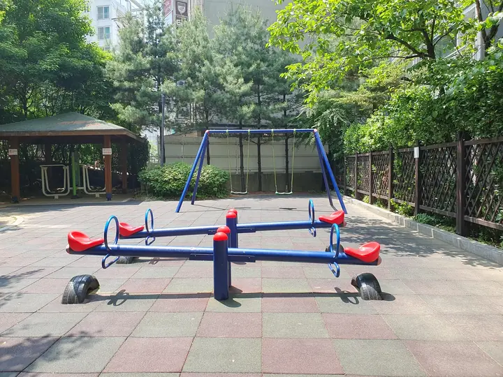 그네와 시소