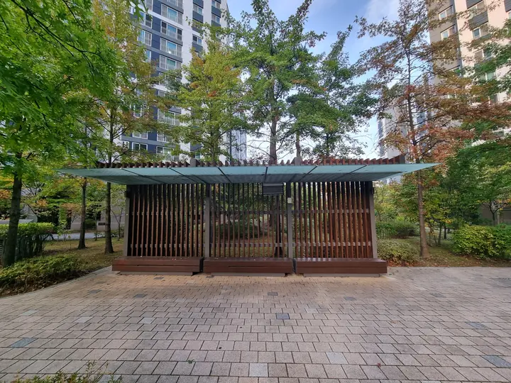 목재 루버 정자