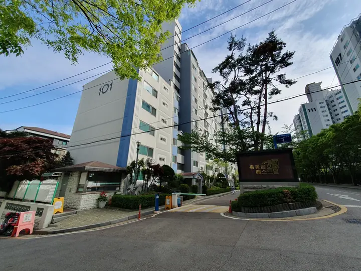 101동과 문주